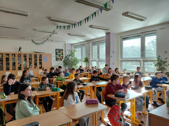 📚 Sisyfos přišel do školyVíte, jaký je to pocit dřít ze všech sil – a pak…