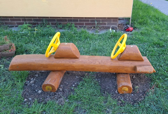 Nové herní prvky na zahradě MŠ DolníNaše školková zahrada se rozrostla o…